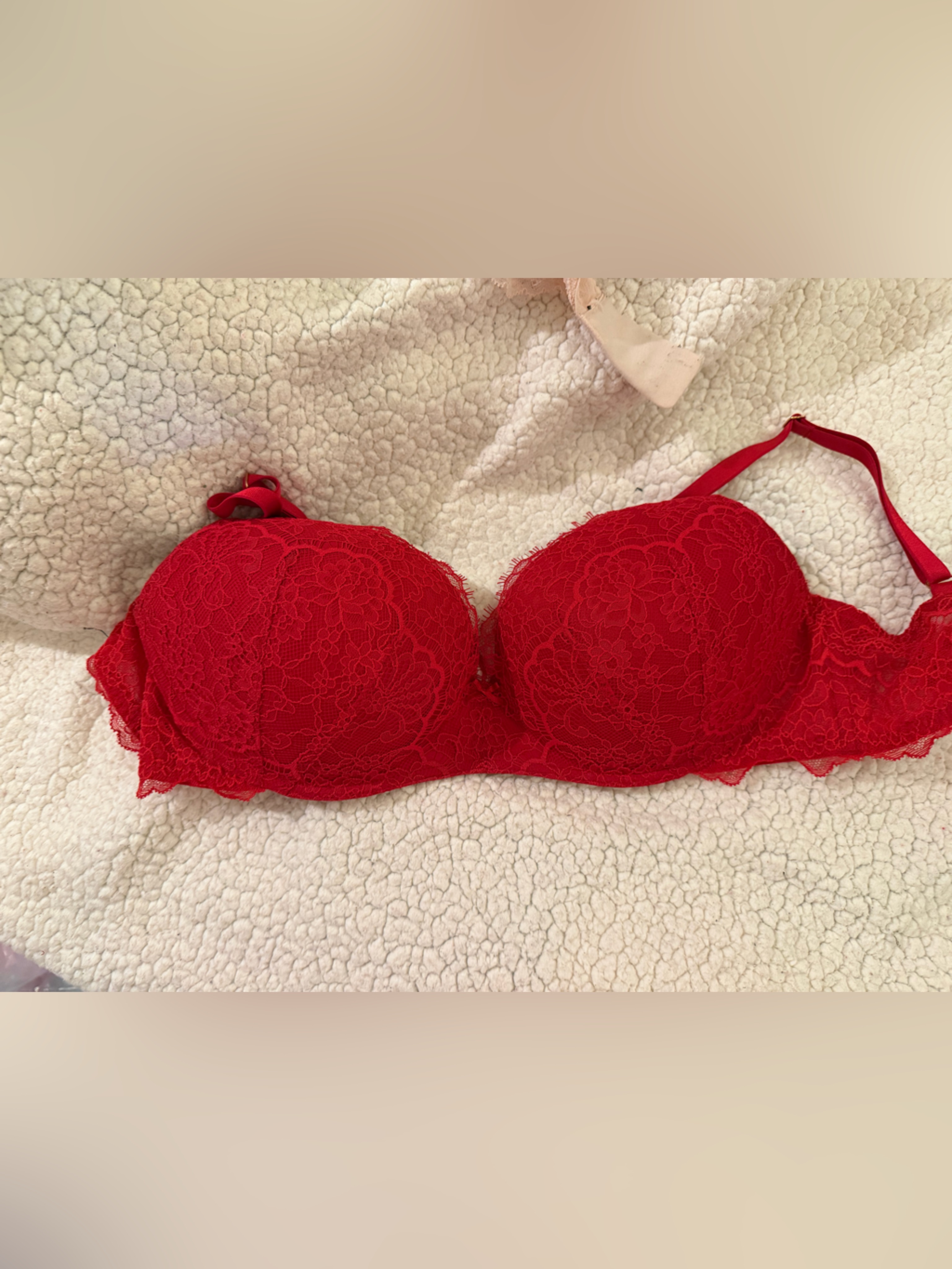 Victoria Secret Demi Bra 32d